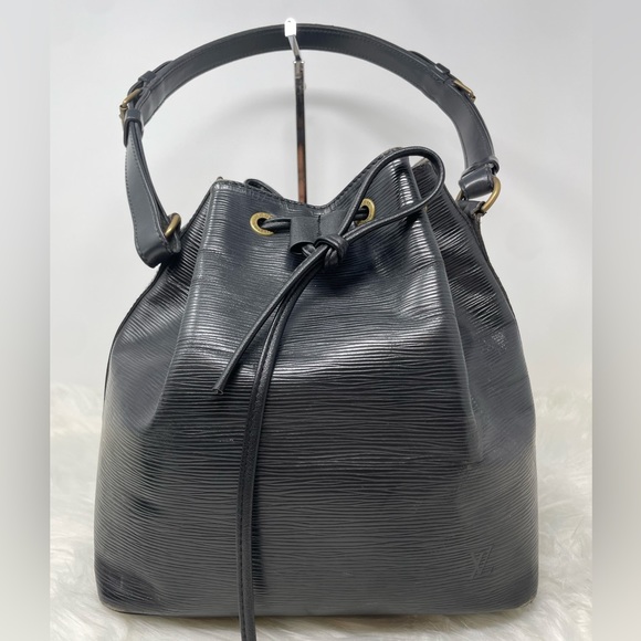 Louis Vuitton Handbags - Louis Vuitton Epi Noe Bag